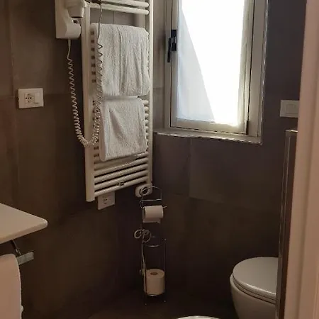 Enrico 3* Алассіо